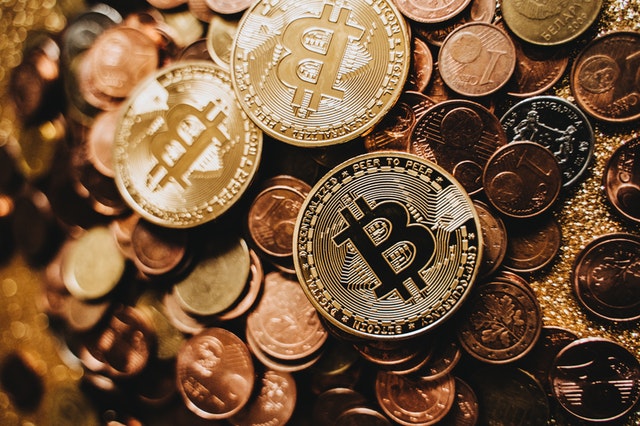 spadek wartości bitcoin