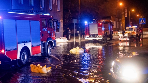 Natychmiastowa ewakuacja w Żaganiu. Stan alarmowy przekroczony o ponad 3,4 metra