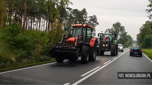 Protest rolników na DK32! Utrudnienia w ruchu na odcinku Sulechów-Kargowa!