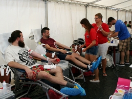 Pomóż na Woodstocku- akcja krwiodawstwa
