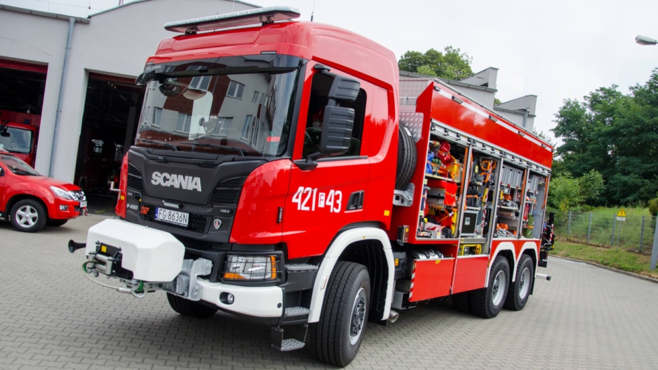 Nowy samochód za ponad 2,6 miliona dla strażaków ze Świebodzina