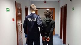 Policjanci z Sulechowa zatrzymali złodzieja. 24-latek kradł w Trzebiechowie