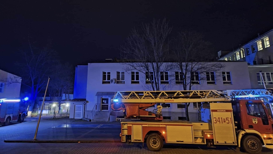Pożar w szpitalu w Zielonej Górze. Straż pożarna: "Rozpoczęto ewakuację" (ZDJĘCIA)