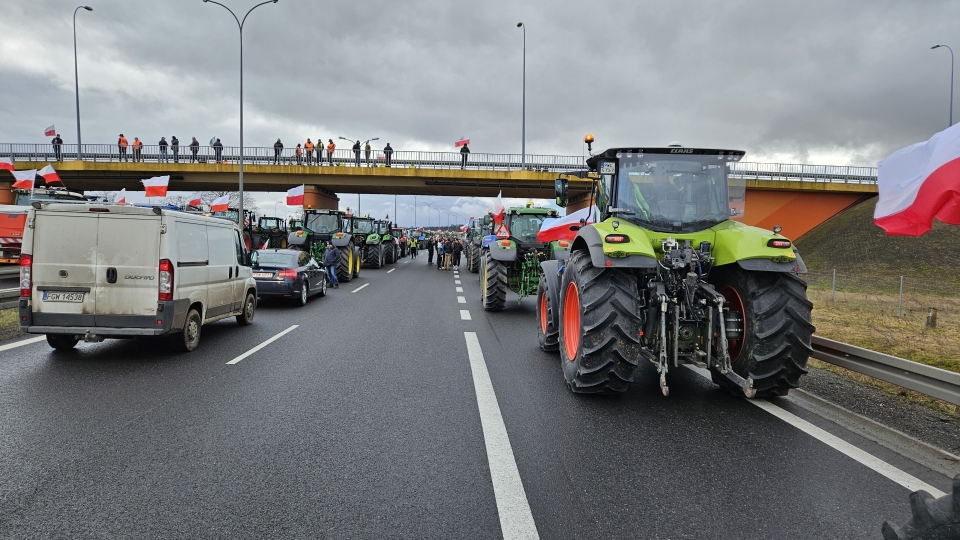 Rolnicy przedłużają blokadę trasy S3. Potrwa jeszcze 28 godzin