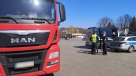 Kierowca ciężarówki z zakazem prowadzenia wpadł w Krośnie Odrzańskim