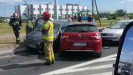 Wypadek czterech osobówek na zjeździe z S3 w Gorzowie. Dwie osoby ranne (ZDJĘCIA)