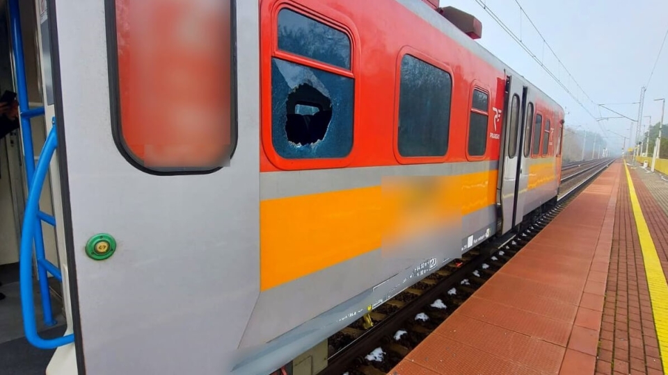 Świebodzin: Agresywny 34-latek szalał w pociągu