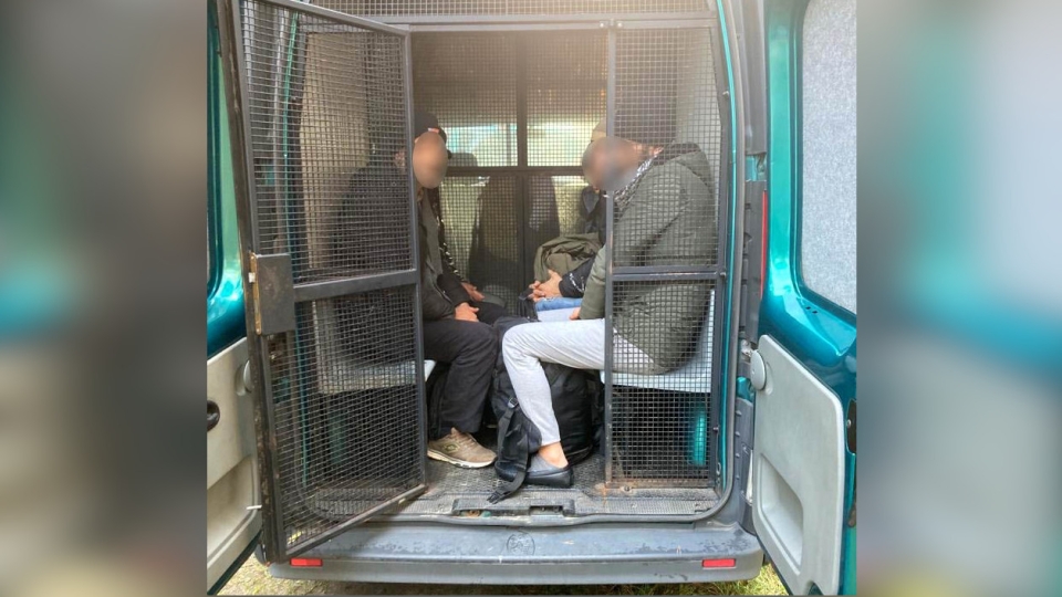 Bus z nielegalnymi imigrantami zatrzymany przy granicy z Niemcami
