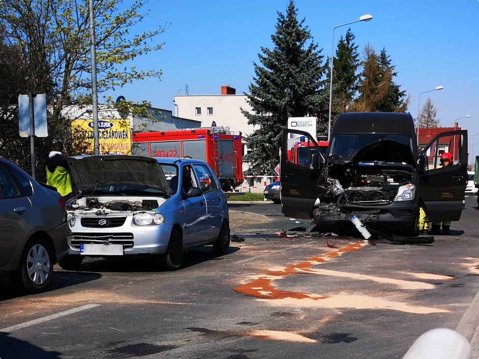 Wypadek na Odrzańskiej w Sulechowie. Trzy osoby zostały ranne