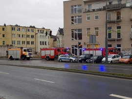 Gorzów Wlkp.: Przerwany gazociąg na ulicy Warszawskiej. W akcji 3 zastępy straży pożarnej