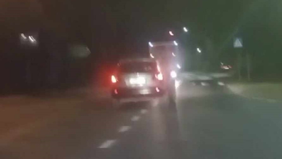 Pijany kierowca zatrzymany w Żaganiu. Jechał zygzakiem, wjeżdżał "na czołówkę" (ZDJĘCIA)