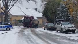Śnieg w Lubuskiem. Wysyp zdarzeń drogowych w Zielonej Górze i okolicach