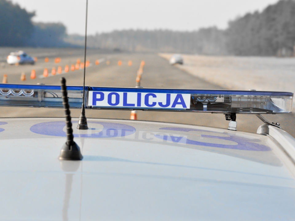 Policja poszukuje świadków śmiertelnego potrącenia pieszego na trasie Laski - Górzyca