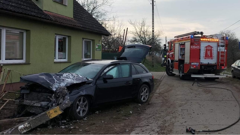 Wypadek koło Sławy. Dwoje dzieci zostało poszkodowanych