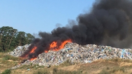 Pożar składowiska odpadów koło Sulęcina