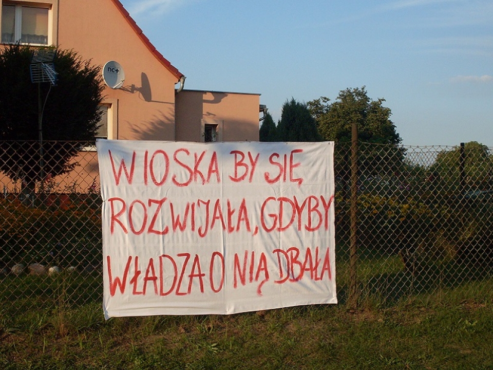Mieszkańcy Górzykowa walczą o drogę (ZDJĘCIA)