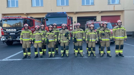 Lubuskie: Minuta ciszy dla strażaków z Ukrainy. &quot;Osiemnastu oddało swoje życie&quot; (ZDJĘCIA)