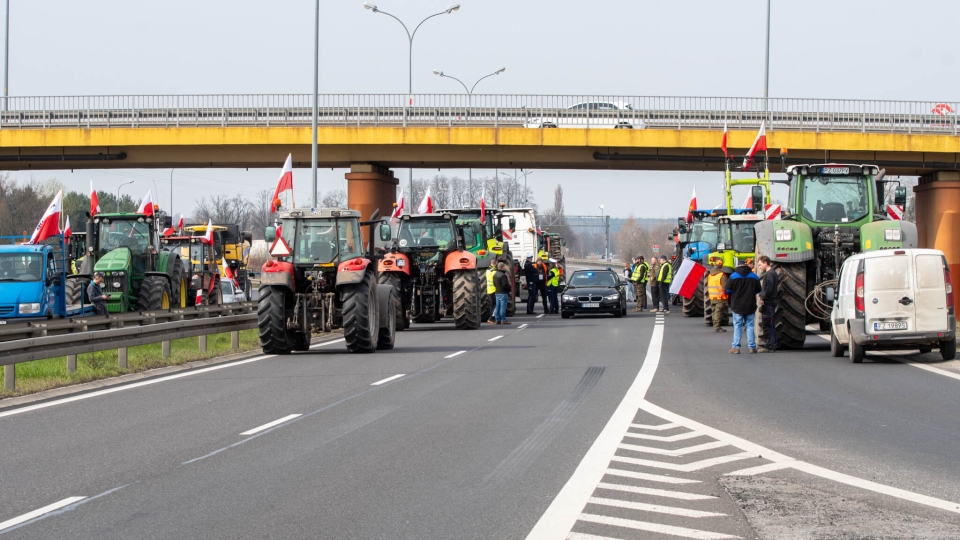 Blokada trasy S3. Ruszył kolejny protest rolników
