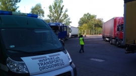 Trzy ciężarówki pełne odpadów jechały do Polski. Kierowcy mieli przerobione dokumenty (ZDJĘCIA)
