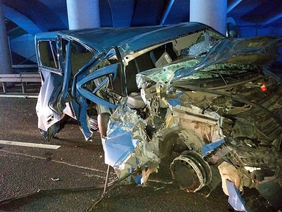 Groźny wypadek na S3 koło Międzyrzecza. Samochody zostały kompletnie rozbite. Trzy osoby ranne