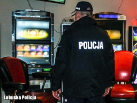 Ponad 1,5 mln złotych kary za nielegalne automaty (ZDJĘCIA)