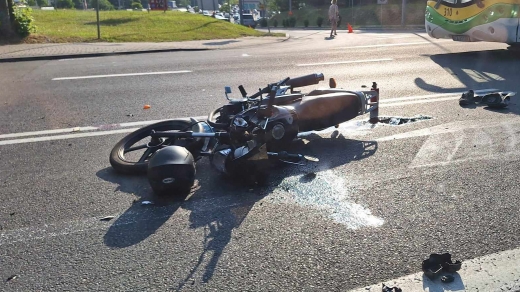 Poważny wypadek w Zielonej Górze. Ranny motocyklista
