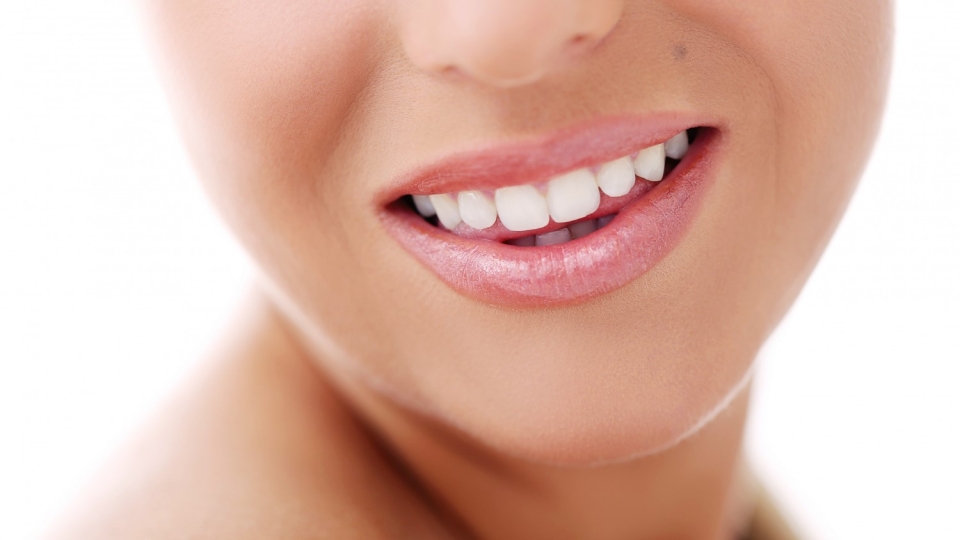 Zapobieganie próchnicy – jakie nawyki wspierają zdrowie zębów?