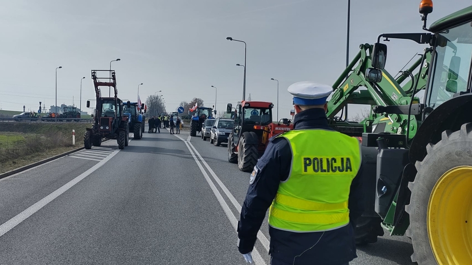 Protesty rolników w Lubuskiem. Ciągniki zablokowały pierwsze trasy