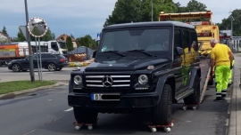 Funkcjonariusze Straży Granicznej odzyskali dwa kradzione pojazdy o wartości ponad 300 tys. złotych