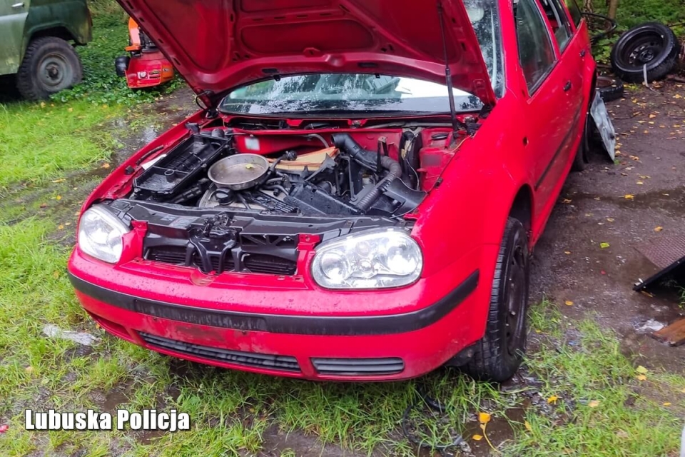 8/8 - Kradli samochody i motocykle. Nalot policji z Zielonej Góry na szajkę złodziei