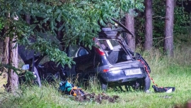 Wypadek na krajowej "27" pod Zieloną Górą. Pijany kierowca jest ranny (ZDJĘCIA)