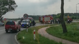 Wypadek na krajowej "29" koło ronda w Połupinie. Ranny motocyklista