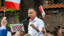 Znieważyli prezydenta Andrzeja Dudę w Nowej Soli. Policja: prowadzimy czynności