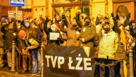 Protest przeciwko ustawie &quot;lex TVN&quot; w Zielonej Górze