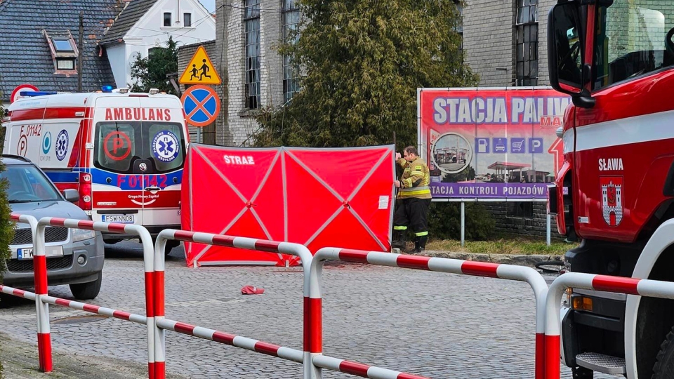 Tragiczny wypadek w Sławie. Nie żyje rowerzysta