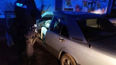 Po narkotykach i bez uprawnień - policjanci przerwali niebezpieczną jazdę 26-latka