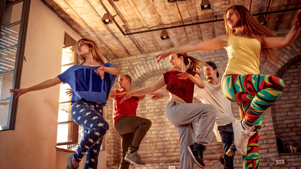 Jak taniec wpływa na zdrowie? Korzyści mogą Cię zaskoczyć