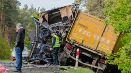 Tragedia na DK27. Zderzyły się dwie ciężarówki. Jak doszło do wypadku? (ZDJĘCIA, FILM)