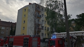 Pożar mieszkania na osiedlu Słonecznym w Gorzowie. Trwa ewakuacja ludzi (ZDJĘCIA)