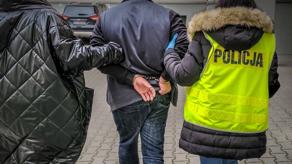 Zielona Góra: Fałszywy policjant wyłudził od seniorki 13 tysięcy