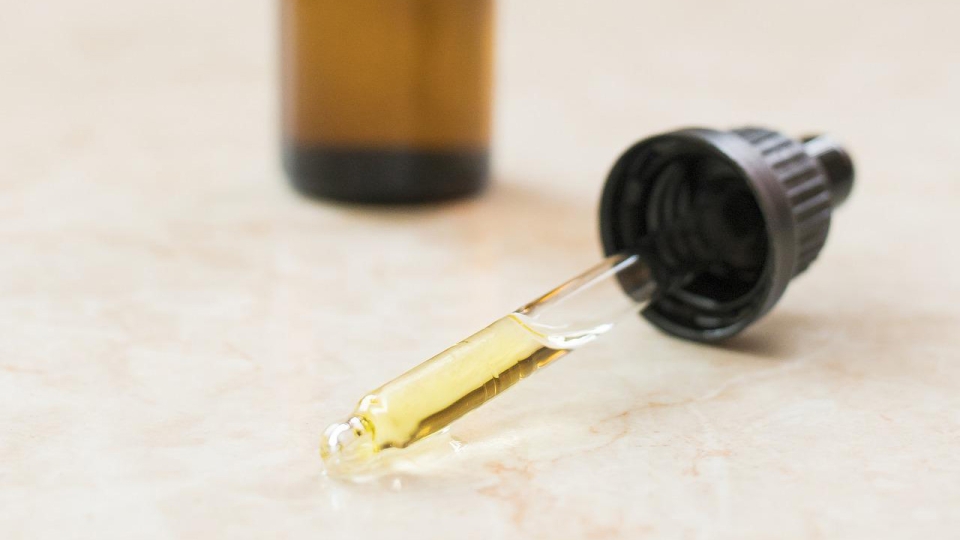 Jak suplementować olejek CBD skutecznie i bezpiecznie?