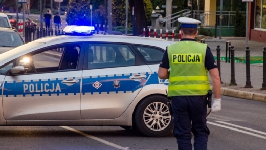 Pijany kierowca wjechał w radiowóz w Zielonej Górze. Wiemy, ile wydmuchał