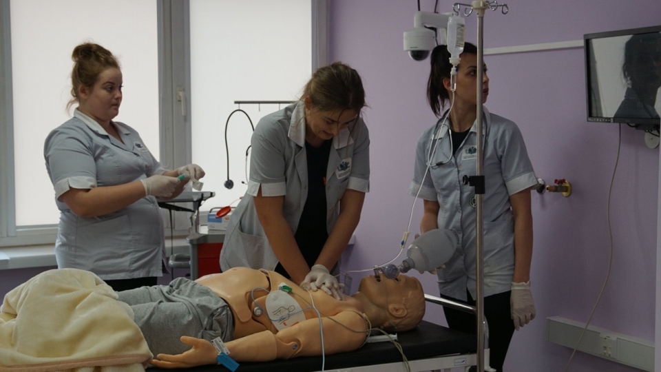 III m-ce studentek pielęgniarstwa UZ na zawodach symulacji medycznej w Rzeszowie