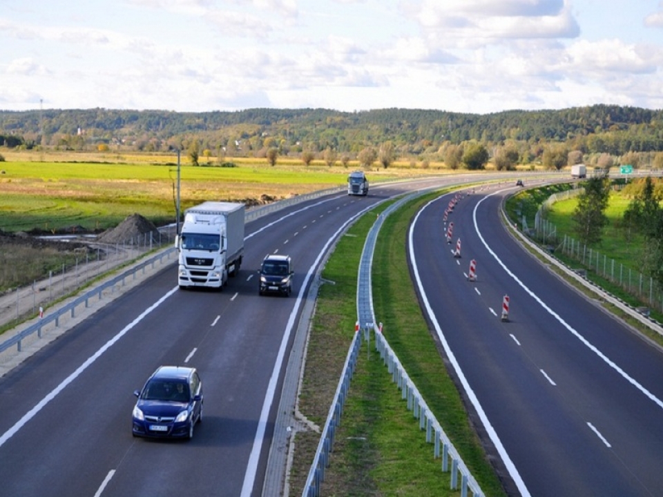 Korzystne zmiany w ustawach Prawo o ruchu drogowym i o kierujących pojazdami