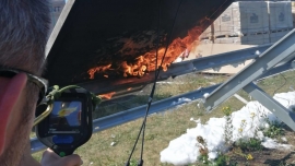Instalacja fotowoltaiczna a pożar. Strażacy z Zielonej Góry doskonalą umiejętności (ZDJĘCIA)