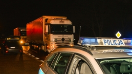 Policyjna obława na złodziei ciężarówek. Zatrzymano 32 i 60-latka (ZDJĘCIA, FILM)