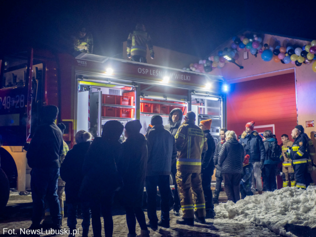 OSP Leśniów Wielki - Nowy samochód gaśniczy