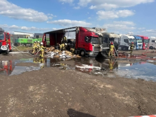 Pożar Nowa Sól - Pożar ciężarówek Nowa Sól