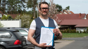 Łukasz Mejza z aktem oskarżenia. Poseł złożył zawiadomienie na prokuratorów