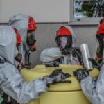Wyciek kwasu Nowa Sól - Specjalistyczna Grupa Ratownictwa Chemicznego